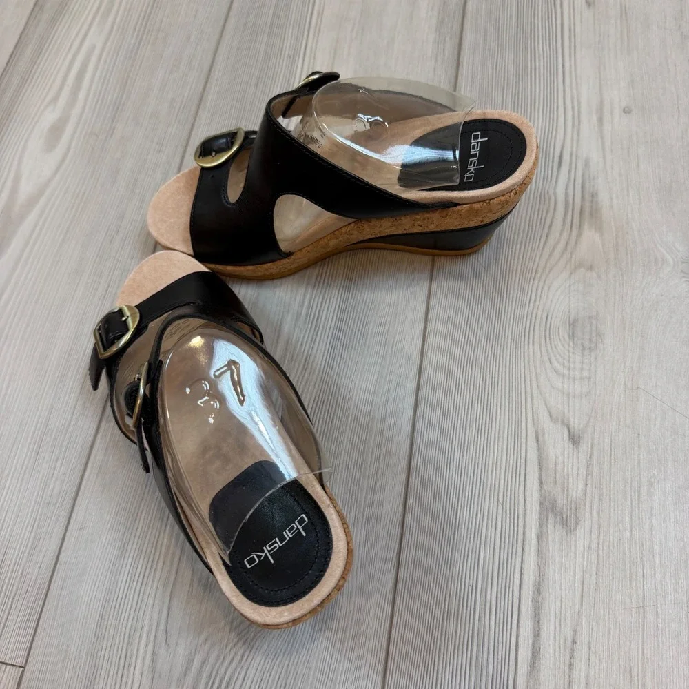 NEW Dansko Carla Black Full Grain Leather Cork Wedge Slide Sandals Size 37 7